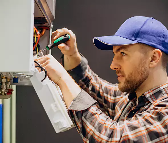 Expert Plumber for Tankless Water Heater Maintenance in St. Cloud, MN: Schedule Professional Maintenance Services with Us