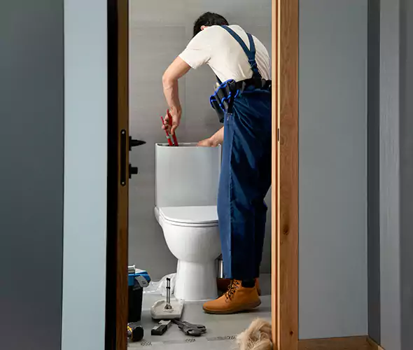 Professional Plumbers for Toilet Bowl Replacement in St. Cloud, MN: Schedule Affordable Toilet Replacement Services With Us